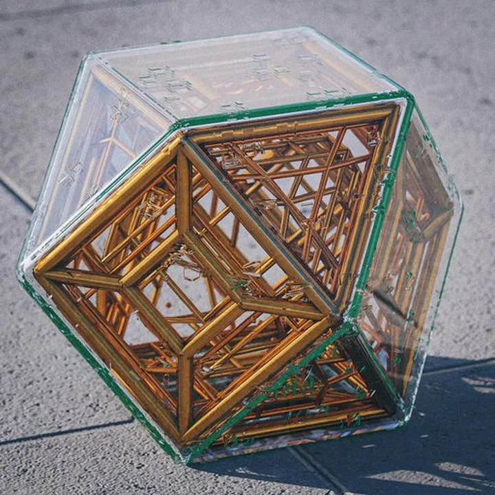 Houdini and Octane motion experiment by Davier Yoon